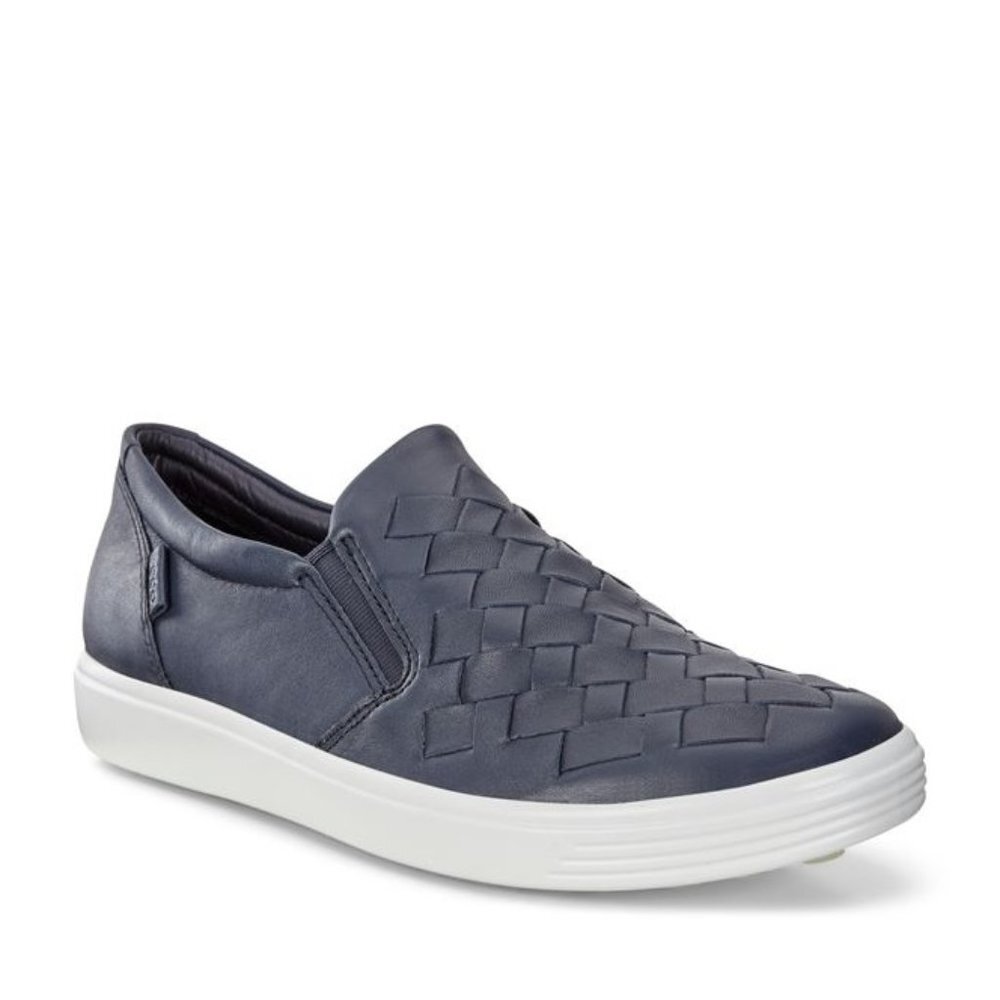 ECCO Shoes Women's Soft 7 Woven Slip On Fashion Sneakers